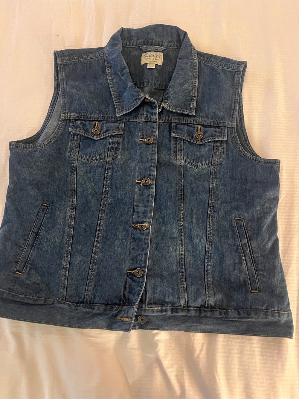 Vintage Style Cabelas Dark Blue Denim Vest